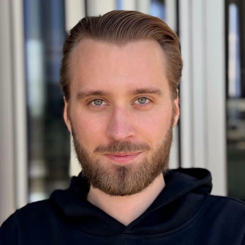 Andrey Suzdaltsev's avatar